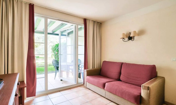 Uhart-Cize Apartment | Residence Le Parc d'Arradoy - maeva Home - 2-room apartment for 4 people - Comfort