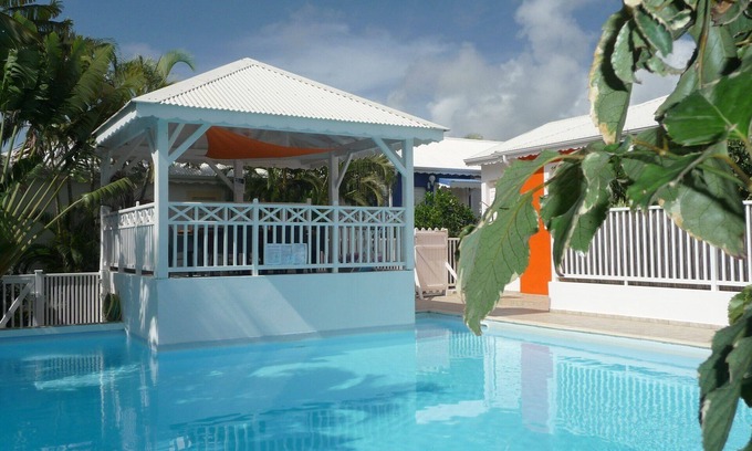 Saint-Francois Villa | Residence LES VILLAS CREOLES 70 meters from a lagoon - Villa HIBISCUS