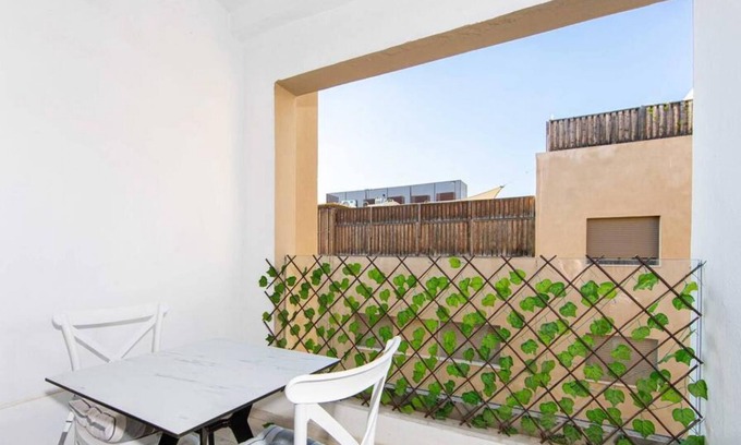 Sidi Daoud Apartment | Residence Malaga B13 New & cosy 1bd in La Marsa