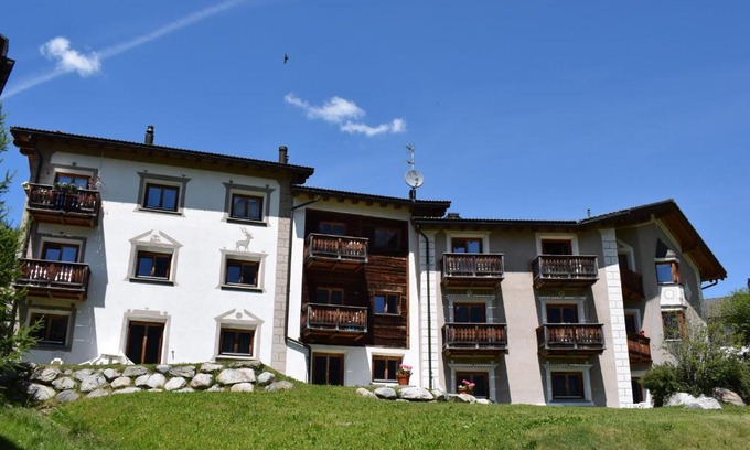 Madulain Apartment | Residence Miragolf