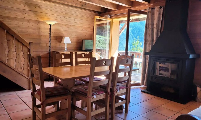 Pra Loup Ski Chalet | Residence Pra Roustan - Very nice 1/2 chalet, beautiful view of the mountains, Pra Loup