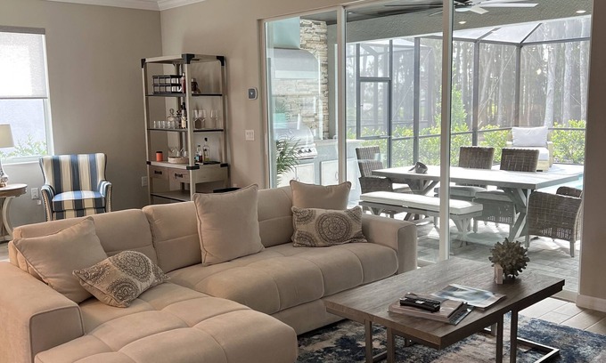 Immokalee House | Resort Style Living With GOLF at it's BEST.n Home with Private Pool & Spa.