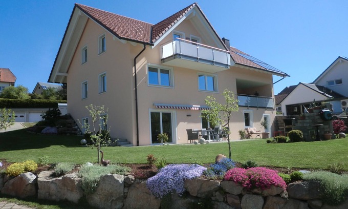 Haeusern Apartment | Rest, relax and feel good