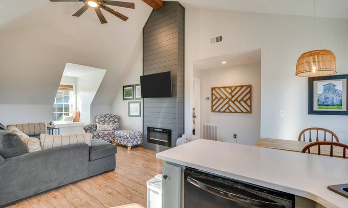 Springfield Apartment | Rest & Relax: Tennessee Home w/Patio & Fire Pit