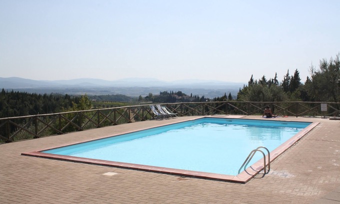 Castellina in Chianti House | Restored farmhouse in heart of chianti with swimming pool and tennis court.