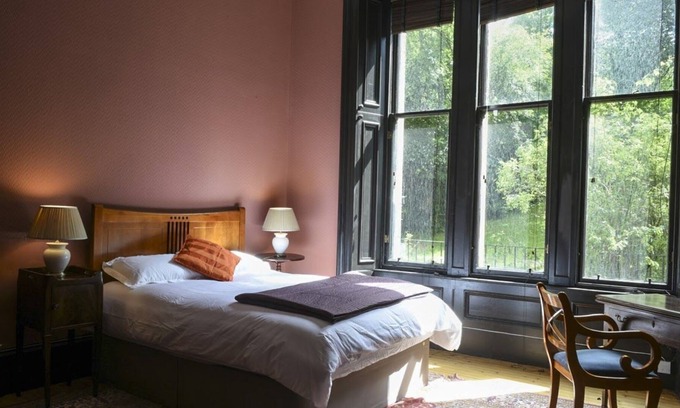 North West Cottage | Restored Victorian Townhouse in Glasgow's characterful West End