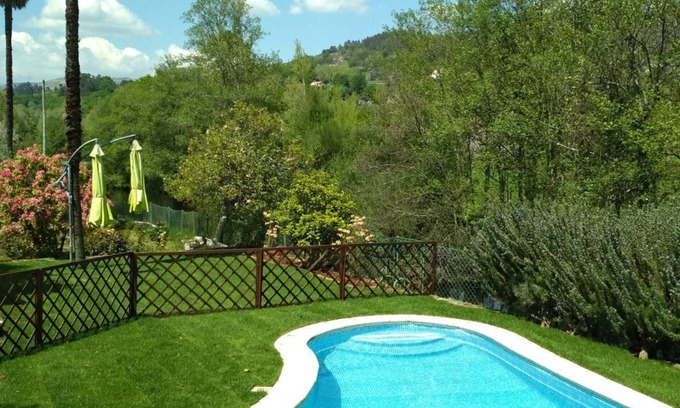 Cabeceiras de Basto Cottage | Retiro de Montanha Acolhedor. Ideal Para Famílias. Com Piscina!