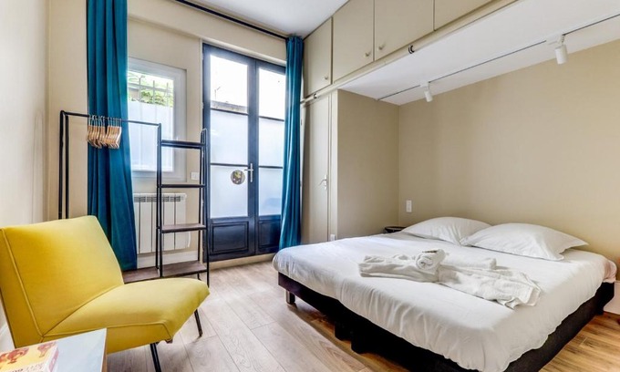 Quartier du Gros-Caillou Apartment | Retro Color - Rénové proche de Tour Eiffel