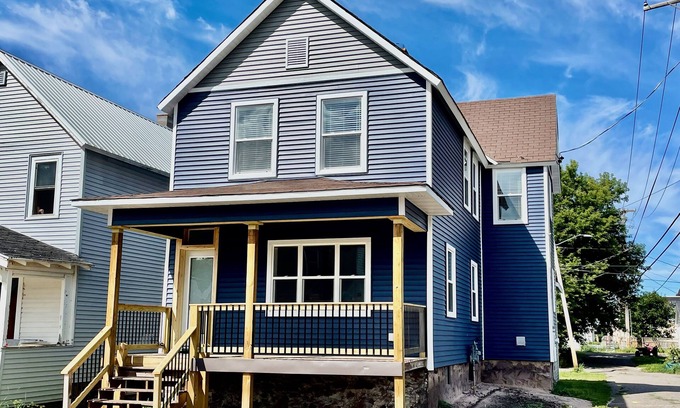Ishpeming Apartment | Retro-Ish Downtown, 1 Bedroom Upper