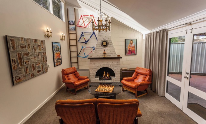 Golden Square House | Retro Rowan - Living in the ‘70s