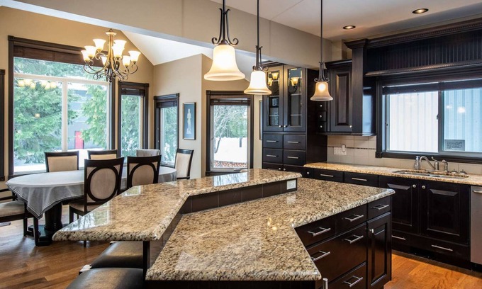 Revelstoke House | Revelstoke - Mountain Gateway