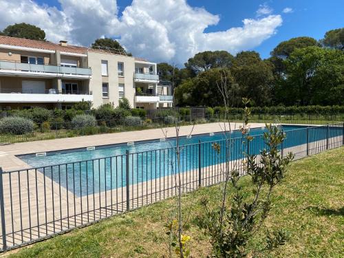 La Londe-les-Maures Apartment | Rez de Jardin T3 recent et calme au Nouvelles Terres à La Londe les Maures