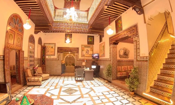 Medina of Tetouan House | Riad las Mil y una Noches Tetuán