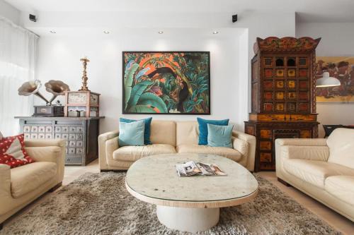 Richmond House | Richmond Japanese-Style Townhouse close to MCG