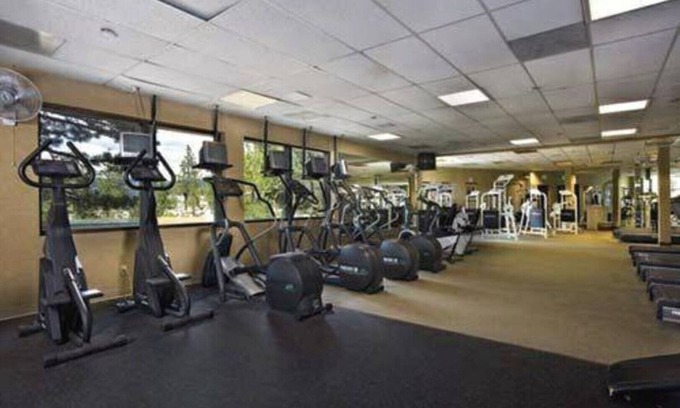 Tahoe Village Resort | Ridge Tahoe Resort 1B (1bdrm suite)