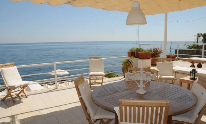 Addaura Villa | Right by the sea Villa in Palermo