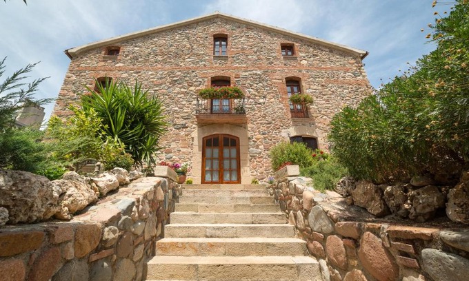 Corro de Vall Hotel | Rincón de piedra BCN