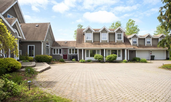 Cape Breton Regional Municipality Cottage | Rita's Retreat: The Bachelor ~ Indoor Saltwater Pool ~ with Lake View!