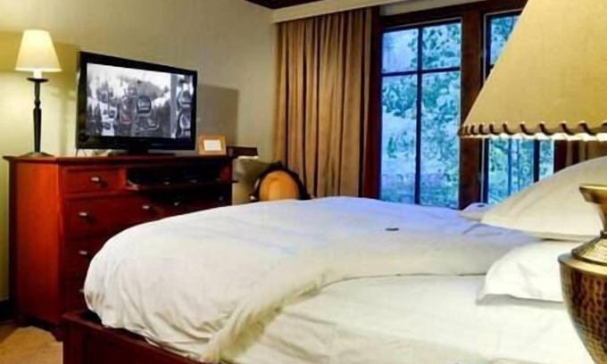 Aspen Resort | Ritz Carlton Resort & Spa, Ski-In/Out, Aspen