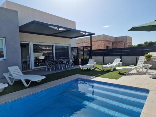 Riumar House | Riumar "Marc", 550m to beach, private pool, On-Site-Service, dog beach