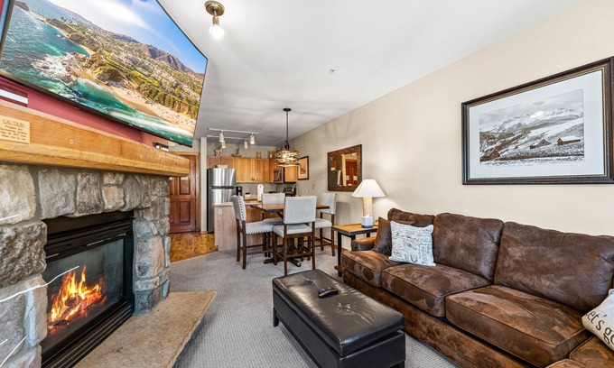 River Run Condo | River Run Condo w/Scenic Mountains Views; Steps from Gondola, Shops & Dining