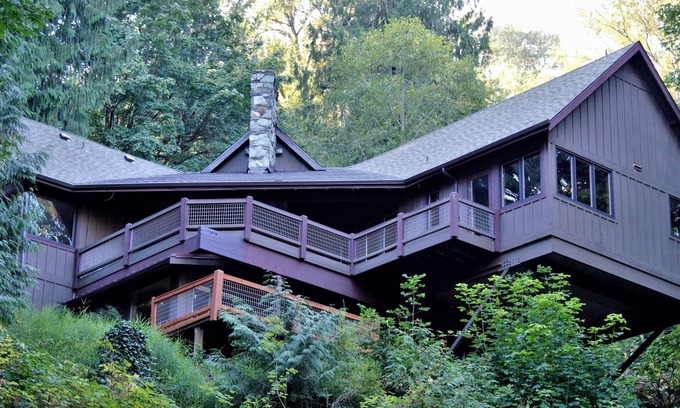Fall City Ski Chalet | River's Edge Retreat by North Bend Escapes