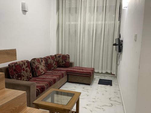 Kandy Apartment | River Wave