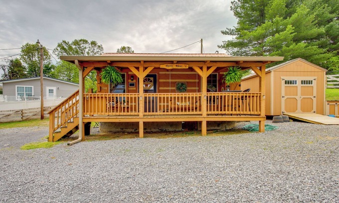 Bean Station Cabin | ‘River’s View’ - Cherokee Lake Cabin w/Fire Pit!