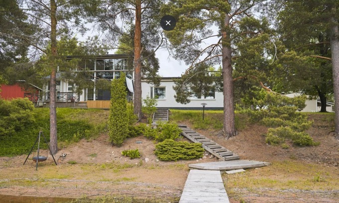 Kouvola Villa | Riverside retreat for up to 12 guests
