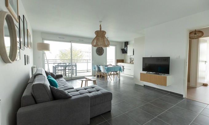 Arzon Apartment | Riviera - T3 avec piscine partagée et parking proche plage Arzon