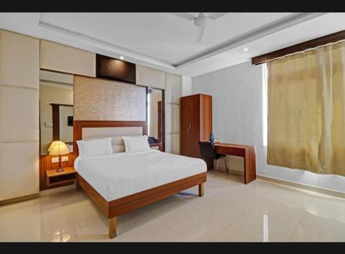 Yelahanka Hotel | Rk guest inn