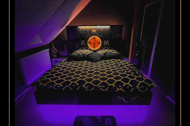 Prague 13 Apartment | RM Luxury Apartment in Prague 6 People Free Parking Pets