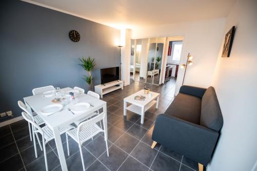 Bellevue - Le Mont - La Jomayere Apartment | ROBESPIERRE - Tout équipé & Calme - TV et WIFI