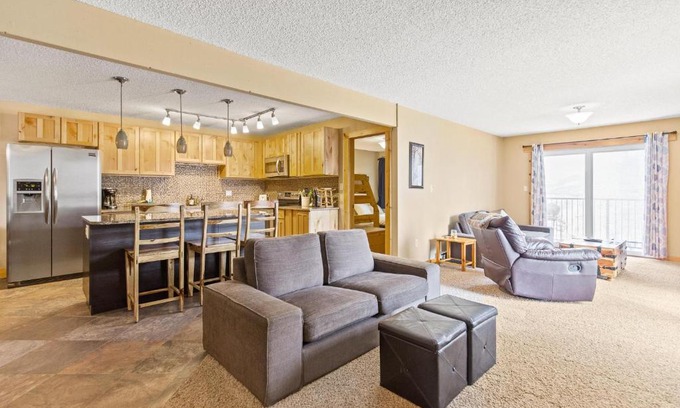Wildernest House | Rocky Mountain Escape with Vista View - Wildernest