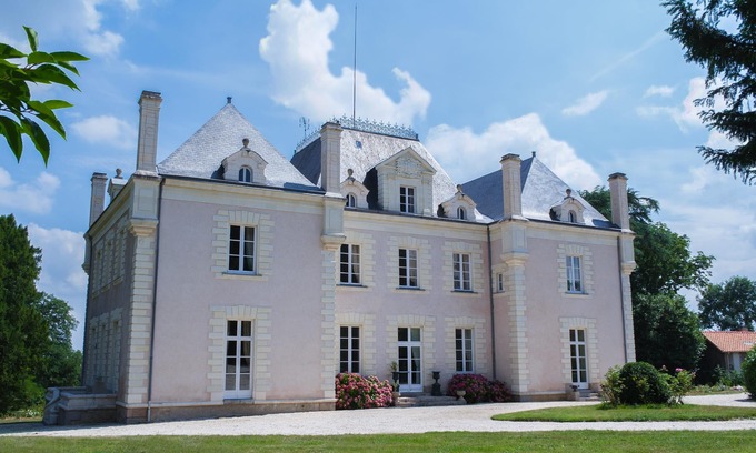 La Haie-Fouassiere Other | Romance & Elegance - in the Loire Valley - tennis court - jaccuzzi - and wine