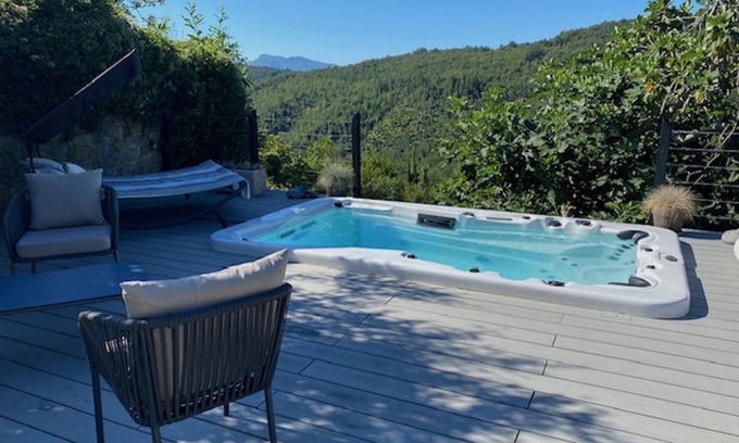 Arlia Apartment | Romantic apartment nPeace and tranquility in an idyllic village location