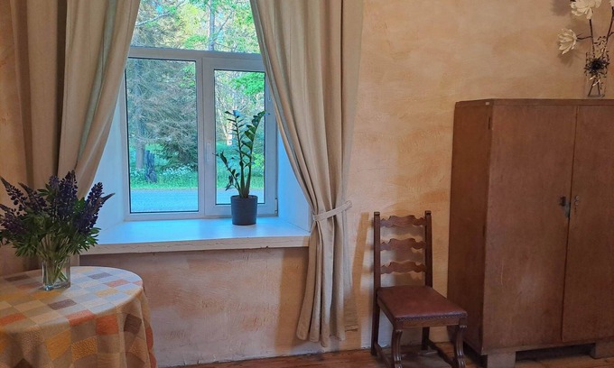 Antsla Parish House | Romantic apartment with high ceiling in charming Võrumaa