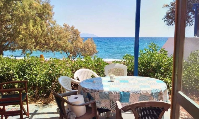 Kithira Apartment | Romantic flat on the beach