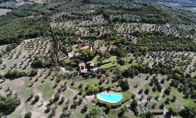 Campagnatico House | Romantic HideAway in an Old Olive Grove - EcoTourism - Huge Pool - E-Charger