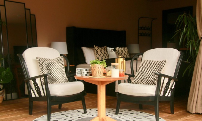 Sevenoaks Bed & Breakfast | Romantic rural sunset retreat in historical Kent countryside for escape or fun!