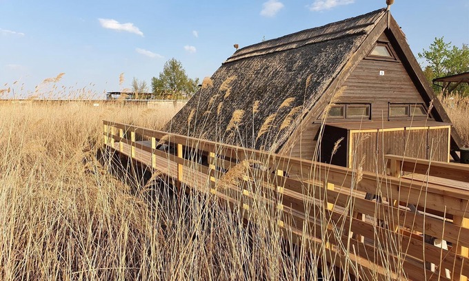 Rust Apartment | Romantika5 - Schilfhaus, Dusche, WC, Seeblick