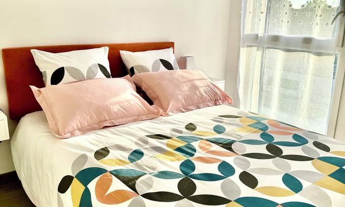 La Madeleine Apartment | ROMARIN GARES, F3 chic in a quiet area very close to Lille train stations