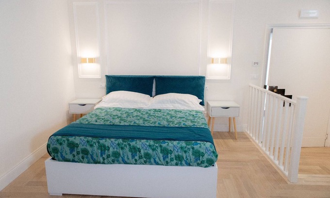 Rione XI Sant'Angelo Apartment | Rome in Suite is located on the ground floor of a 1400 building, near the Pantheon