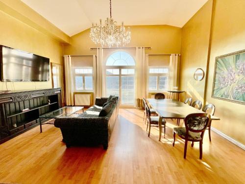 Karlovy Vary Apartment | Rooftop Apartment