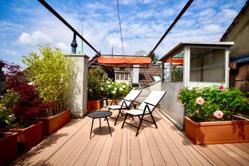 Niederdorf Apartment | Rooftop Chalet 2-Level Apartment in Old Town