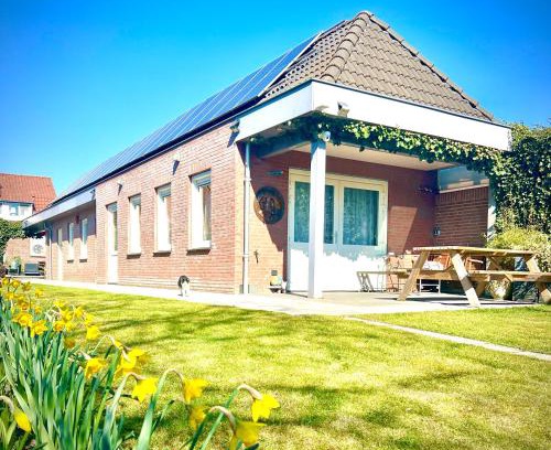 Sint-Oedenrode Bed & Breakfast | Rooi Bij de Knoptoren B&B