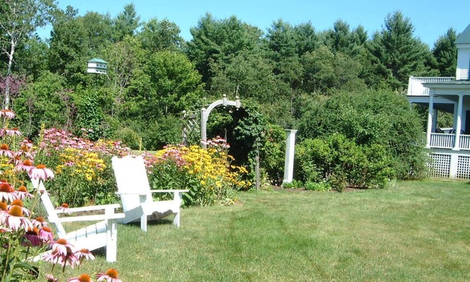 Enfield Bed & Breakfast | Room 1 at Lovely B&B in Country Setting.