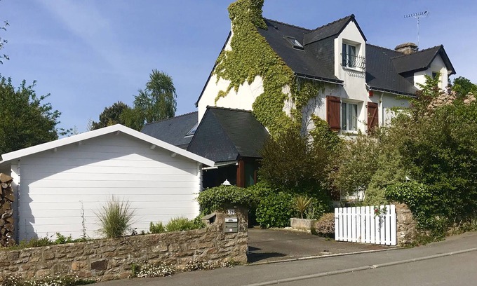 Arradon House | Room 200 meters from the Gulf of Morbihan