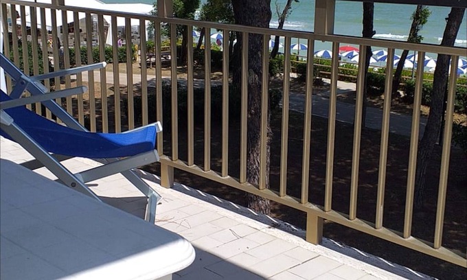 Pineto Bed & Breakfast | Room in B&B - Quadruple Room for a Totally Relaxing Holiday