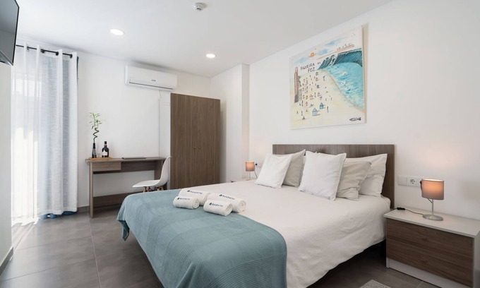 Vila do Conde House | Room w/Balcony and Pool by HostWise Arvore